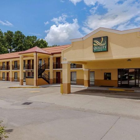 Quality Inn Акуърт Екстериор снимка